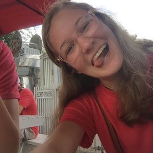 Meet your Posher, Eden